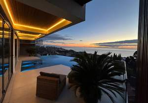 Дом 436м&sup2;, 3-этажный, участок 5 сот.  