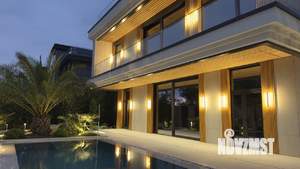 Коттедж 300м², 2-этажный, участок 6 сот.  