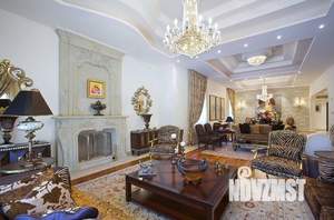 Дом 350м², 2-этажный, участок 9 сот.  