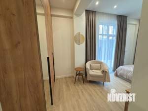 Дом 220м², 2-этажный, участок 4 сот.  