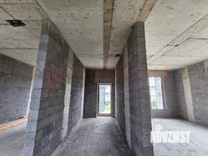 Дом 270м&sup2;, 2-этажный, участок 7 сот.  