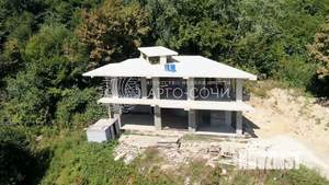 Дом 338м&sup2;, 2-этажный, участок 7 сот.  