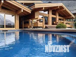 Дом 300м², 2-этажный, участок 8 сот.  