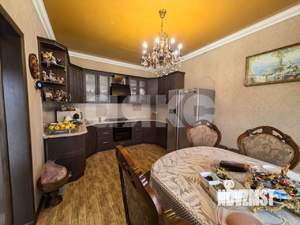 Дом 470м², 2-этажный, участок 10 сот.  