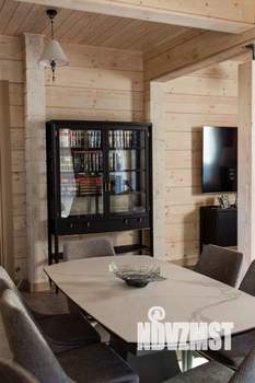 Дом 220м², 2-этажный, участок 6 сот.  