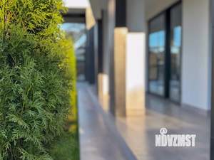 Дом 300м&sup2;, 2-этажный, участок 7 сот.  