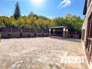 Дом 200м², 2-этажный, участок 6 сот.  