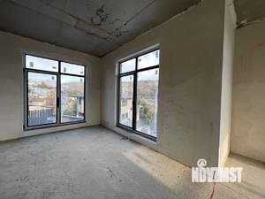 Дом 190м², 2-этажный, участок 5 сот.  