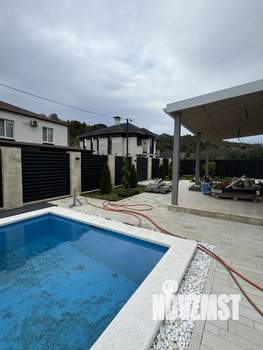 Дом 210м², 2-этажный, участок 6 сот.  