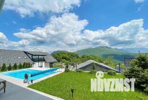 Дом 180м², 2-этажный, участок 10 сот.  