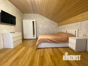 Дом 150м&sup2;, 2-этажный, участок 6 сот.  