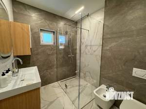 Коттедж 285м², 3-этажный, участок 6 сот.  