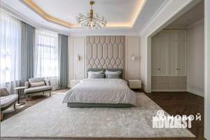 Дом 500м², 3-этажный, участок 25 сот.  