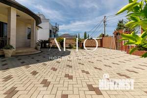Дом 220м², 2-этажный, участок 6 сот.  
