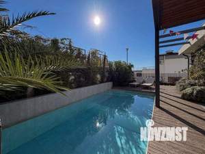 Дом 188м², 3-этажный, участок 4 сот.  