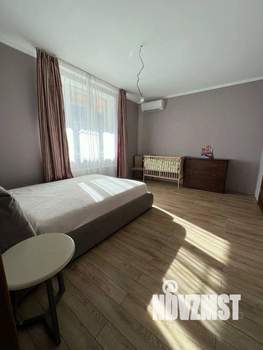 Дом 290м², 2-этажный, участок 7 сот.  