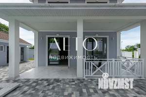 Дом 180м², 2-этажный, участок 5 сот.  