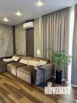 Дом 240м², 2-этажный, участок 4 сот.  
