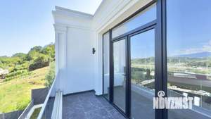 Дом 180м², 2-этажный, участок 6 сот.  