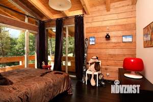 Дом 560м², 2-этажный, участок 21 сот.  