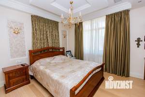 Дом 470м², 2-этажный, участок 23 сот.  