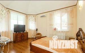 Коттедж 189м&sup2;, 2-этажный, участок 5 сот.  