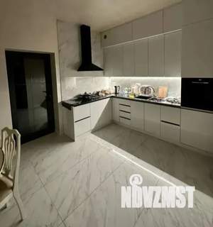 Дом 140м², 2-этажный, участок 4 сот.  
