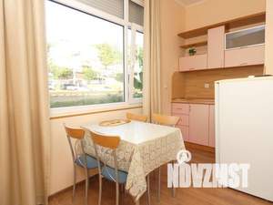 Таунхаус 140м², 3-этажный, участок 140 сот.  