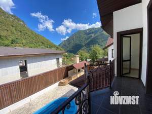 Дом 150м², 3-этажный, участок 5 сот.  