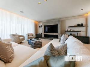 Коттедж 380м², 4-этажный, участок 12 сот.  