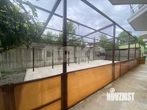 Дом 1500м², 3-этажный, участок 36 сот.  