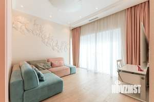 Дом 720м², 4-этажный, участок 17 сот.  