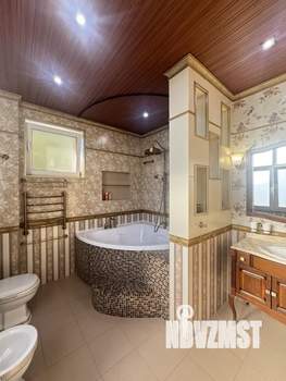 Дом 515м², 3-этажный, участок 11 сот.  