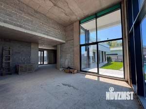 Дом 300м&sup2;, 2-этажный, участок 7 сот.  