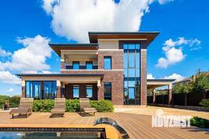 Дом 200м&sup2;, 2-этажный, участок 8 сот.  