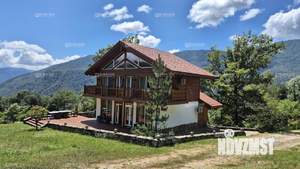 Дом 200м², 2-этажный, участок 25 сот.  