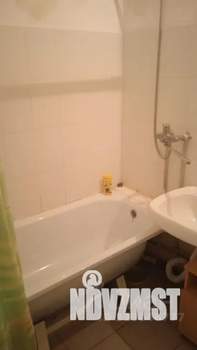 1-к квартира, посуточно, 42м2, 1/12 этаж