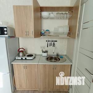 Студия квартира, посуточно, 23м2, 3/3 этаж