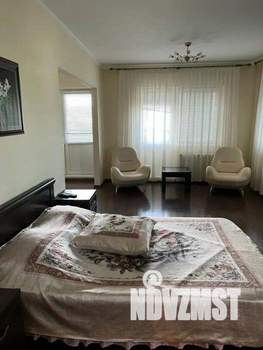 1-к квартира, посуточно, 83м2, 1/1 этаж