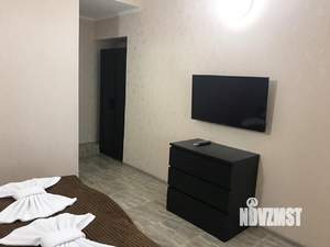 2-к квартира, посуточно, 40м2, 1/1 этаж