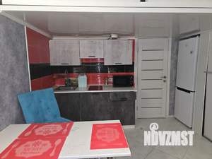 Студия квартира, посуточно, 28м2, 1/4 этаж