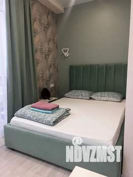 Студия квартира, посуточно, 30м2, 1/3 этаж