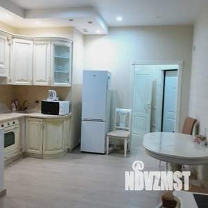 1-к квартира, посуточно, 46м2, 4/18 этаж