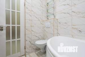 1-к квартира, посуточно, 40м2, 1/8 этаж