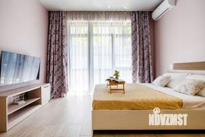 Студия квартира, посуточно, 30м2, 1/3 этаж
