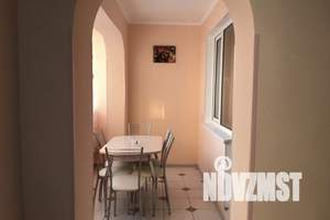 3-к квартира, посуточно, 10м2, 1/1 этаж