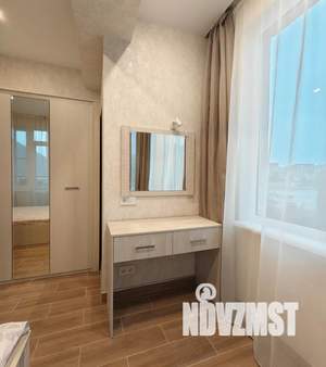 1-к квартира, посуточно, 37м2, 6/9 этаж