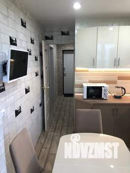 1-к квартира, посуточно, 30м2, 5/5 этаж