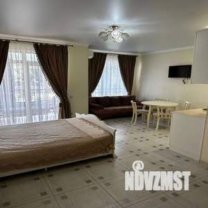 1-к квартира, посуточно, 37м2, 1/1 этаж