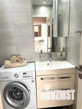 1-к квартира, посуточно, 65м2, 1/3 этаж